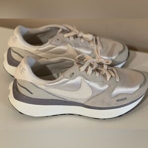 Nike Women's Athletic Shoes